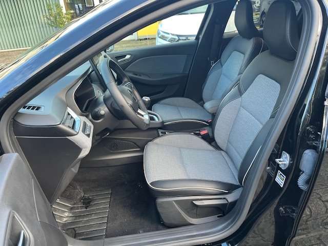 Fahrzeugbild eines Renault Clio