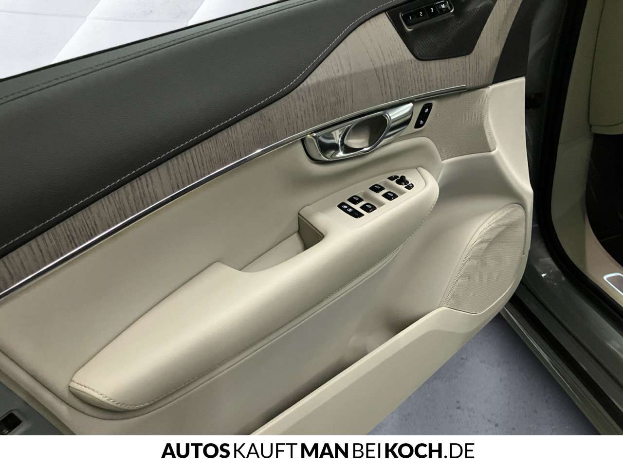 Fahrzeugbild eines Volvo XC90