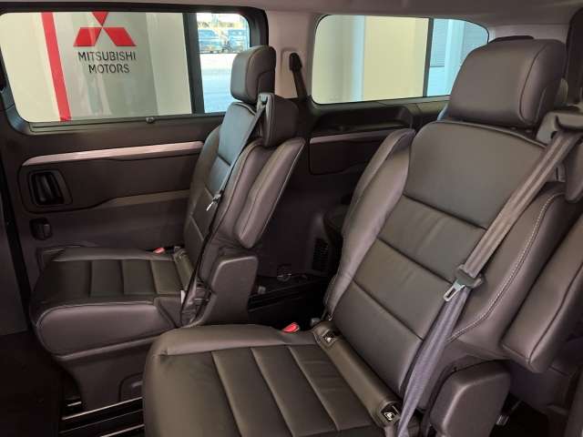 Fahrzeugbild eines Opel Zafira Life