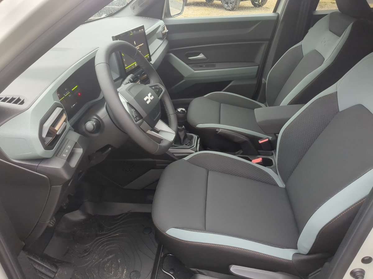 Fahrzeugbild eines Dacia Duster