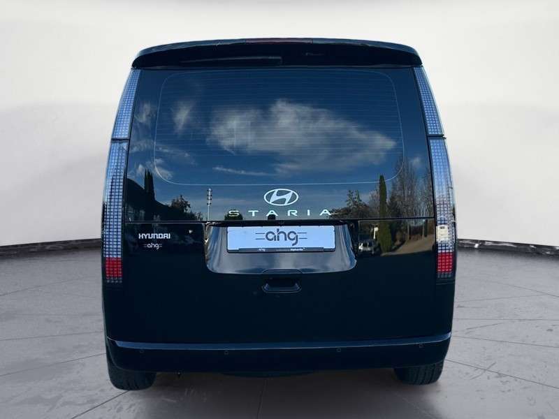 Fahrzeugbild eines Hyundai Staria