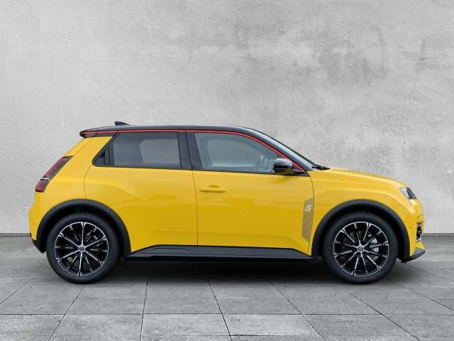 Fahrzeugbild eines Renault 5 E-TECH