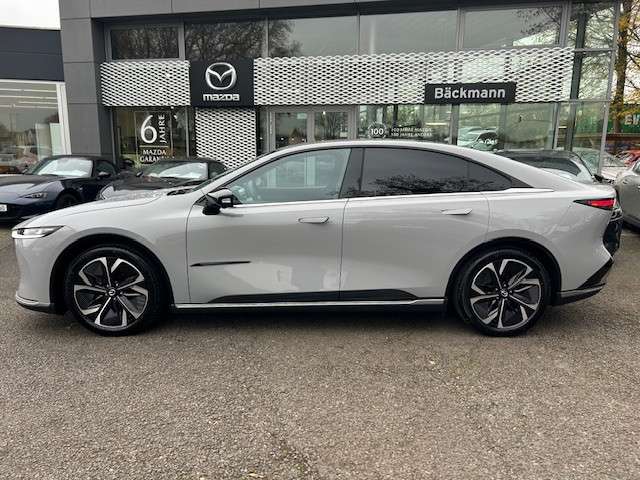 Fahrzeugbild eines Mazda Mazda6