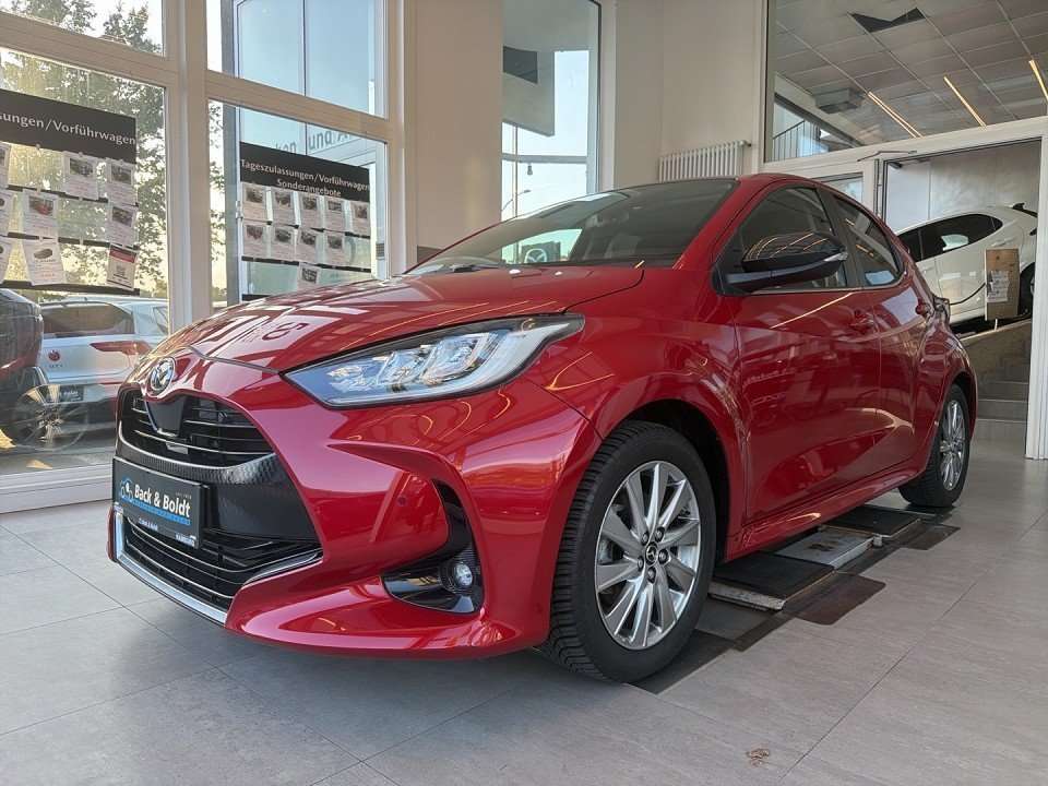 Fahrzeugbild eines Mazda Mazda2 Hybrid