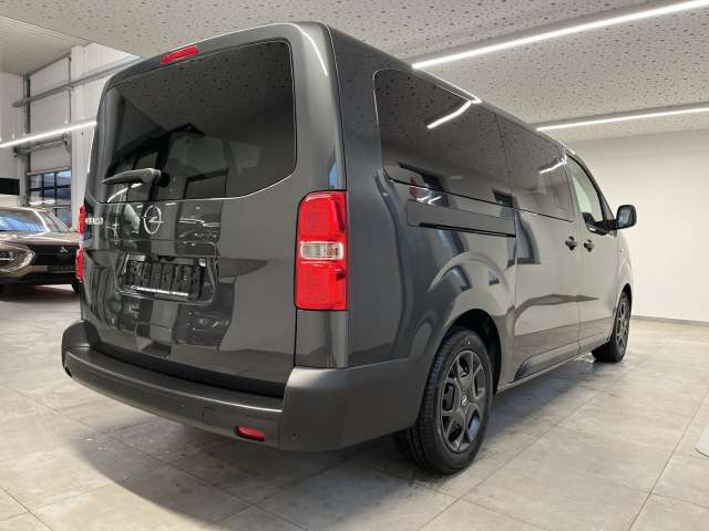 Fahrzeugbild eines Opel Vivaro