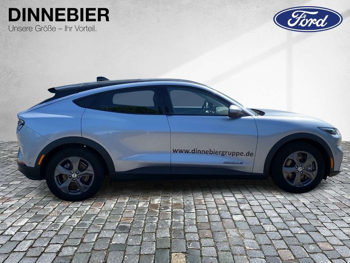 Fahrzeugbild eines Ford Mustang Mach-E