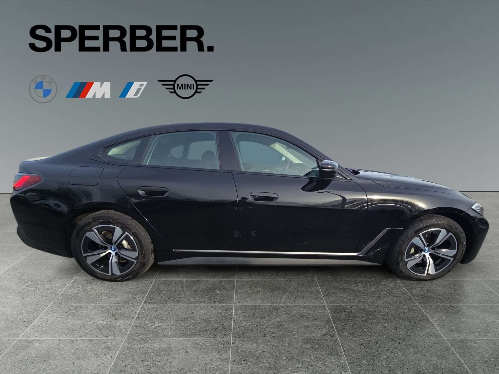 Fahrzeugbild eines BMW i4