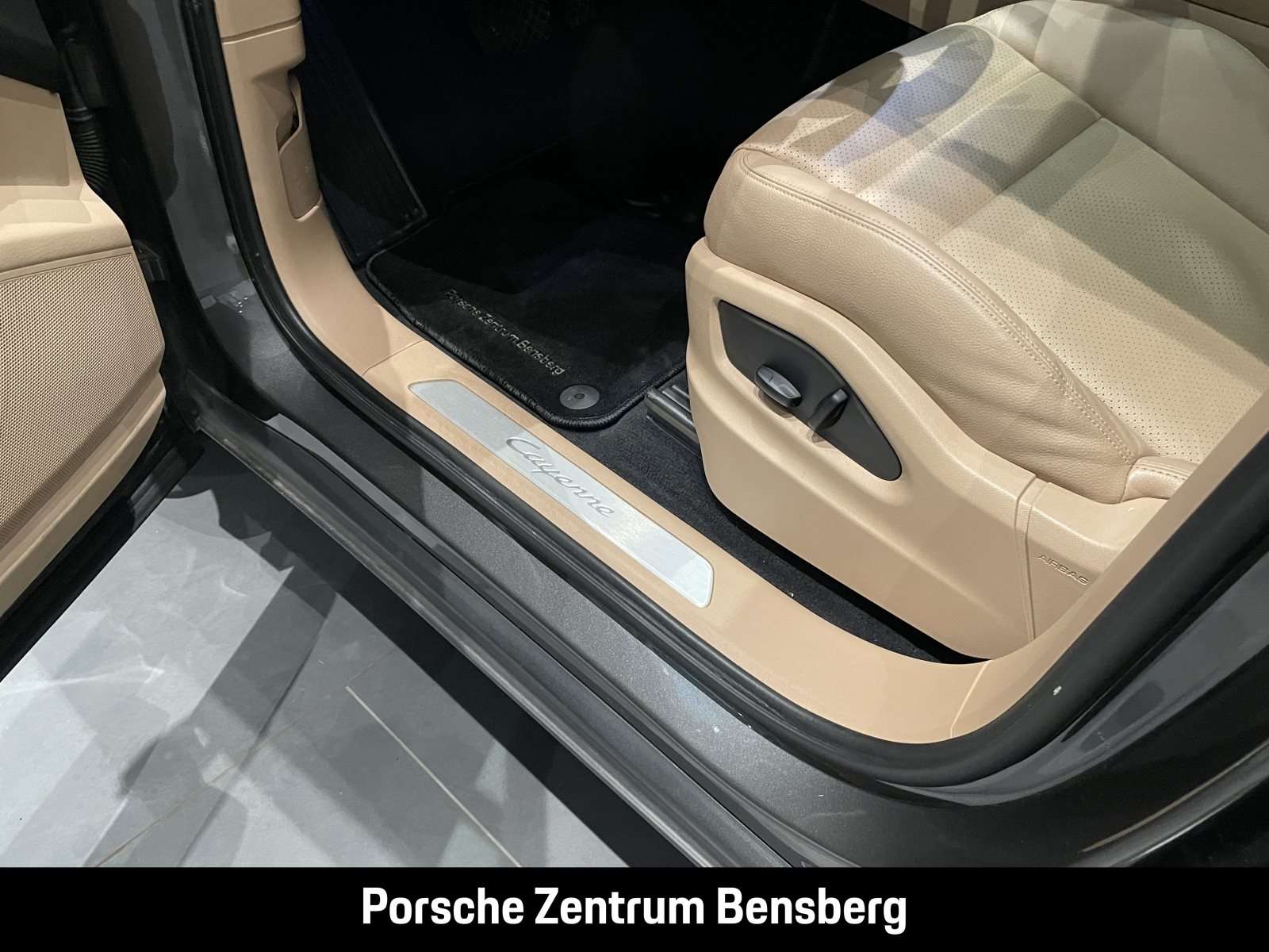 Fahrzeugbild eines Porsche Cayenne