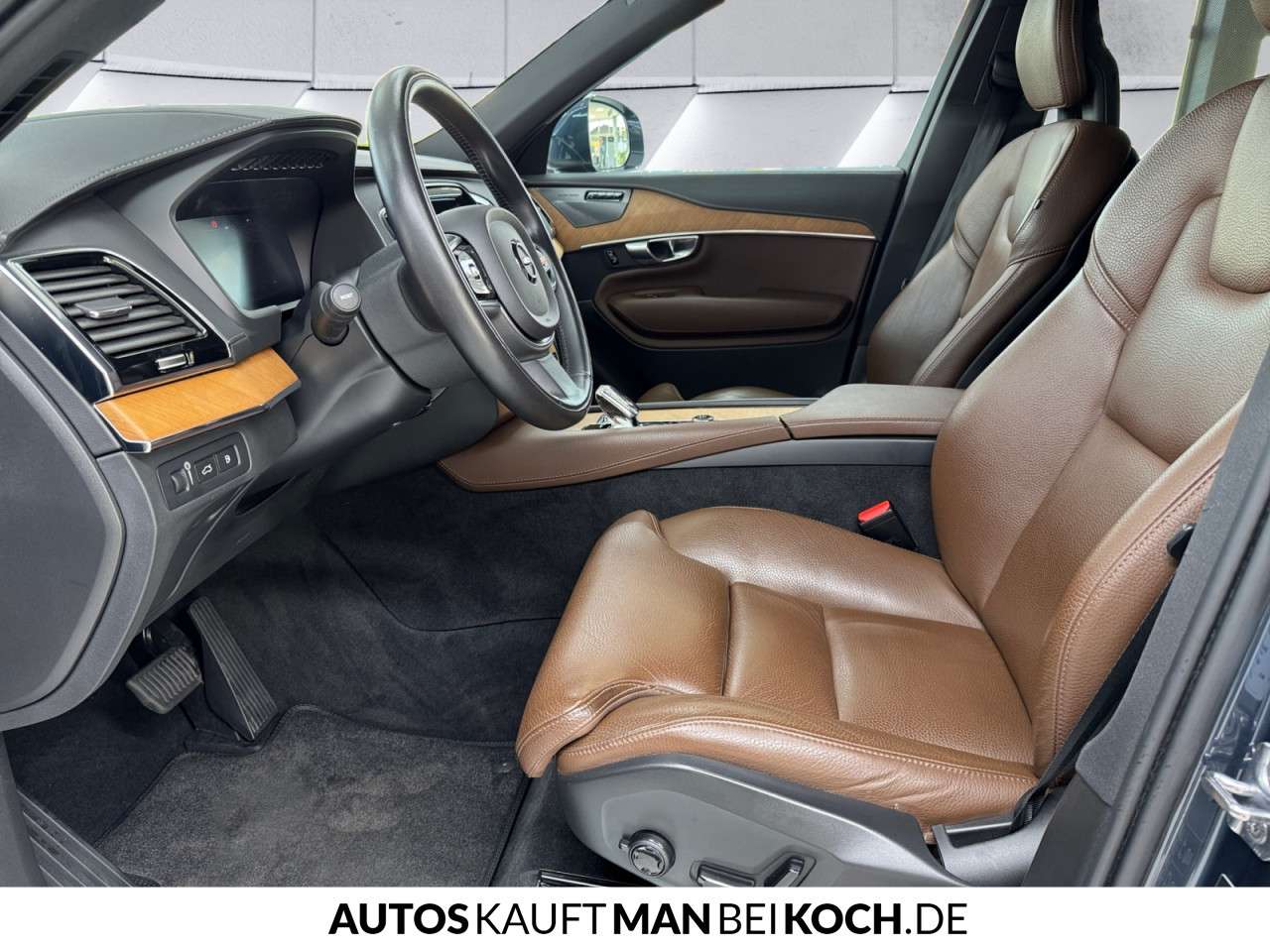 Fahrzeugbild eines Volvo XC90