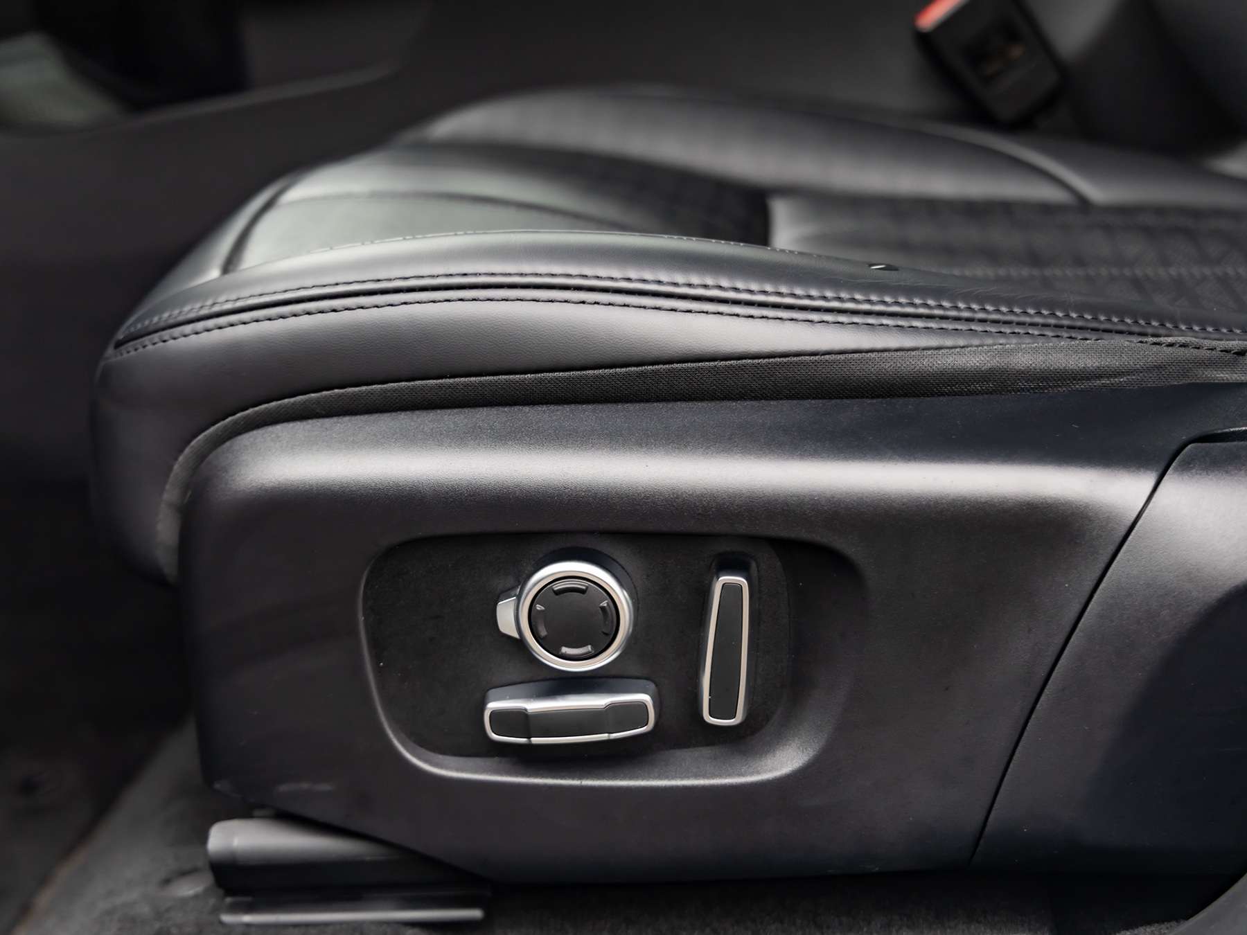 Fahrzeugbild eines Land Rover Range Rover Evoque