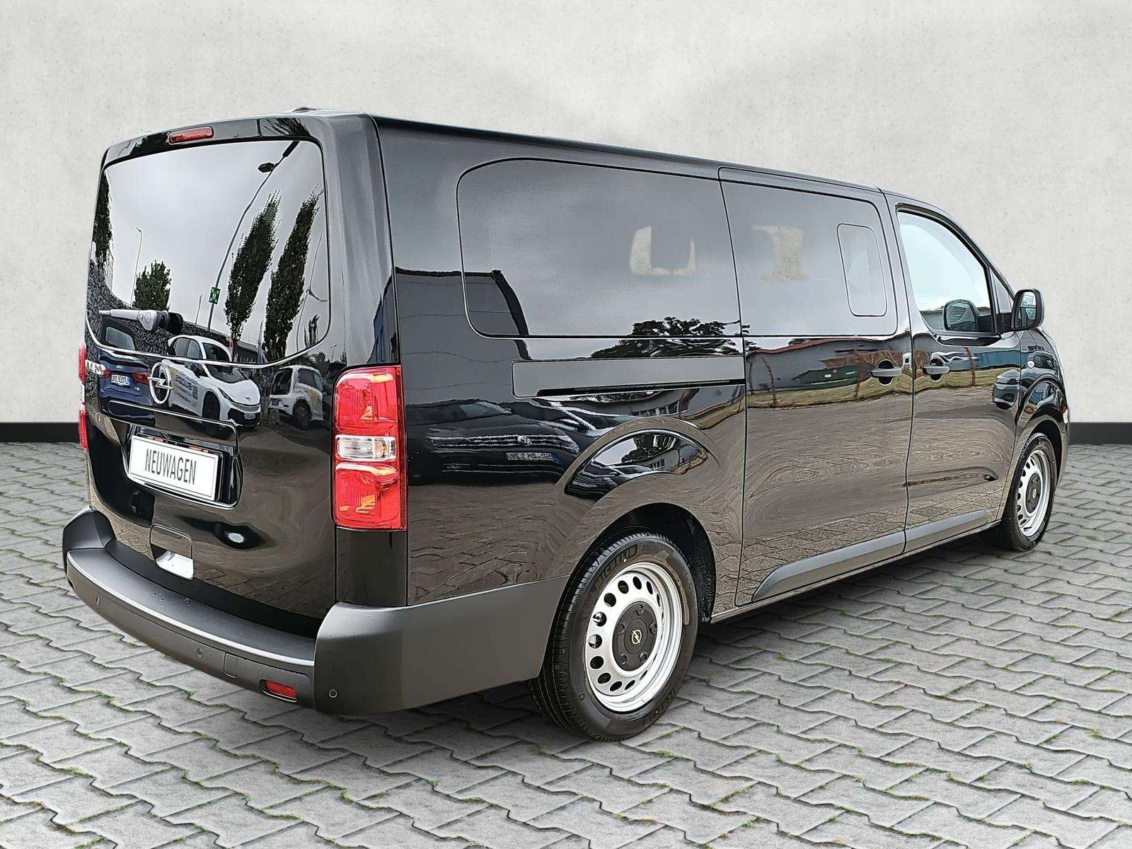 Fahrzeugbild eines Opel Vivaro