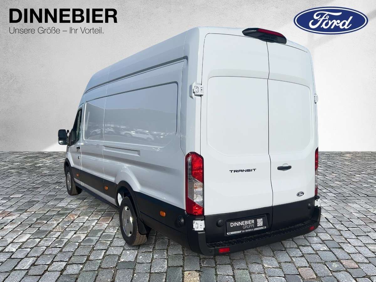 Fahrzeugbild eines Ford Transit