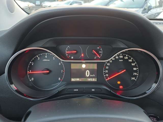 Fahrzeugbild eines Opel Crossland X