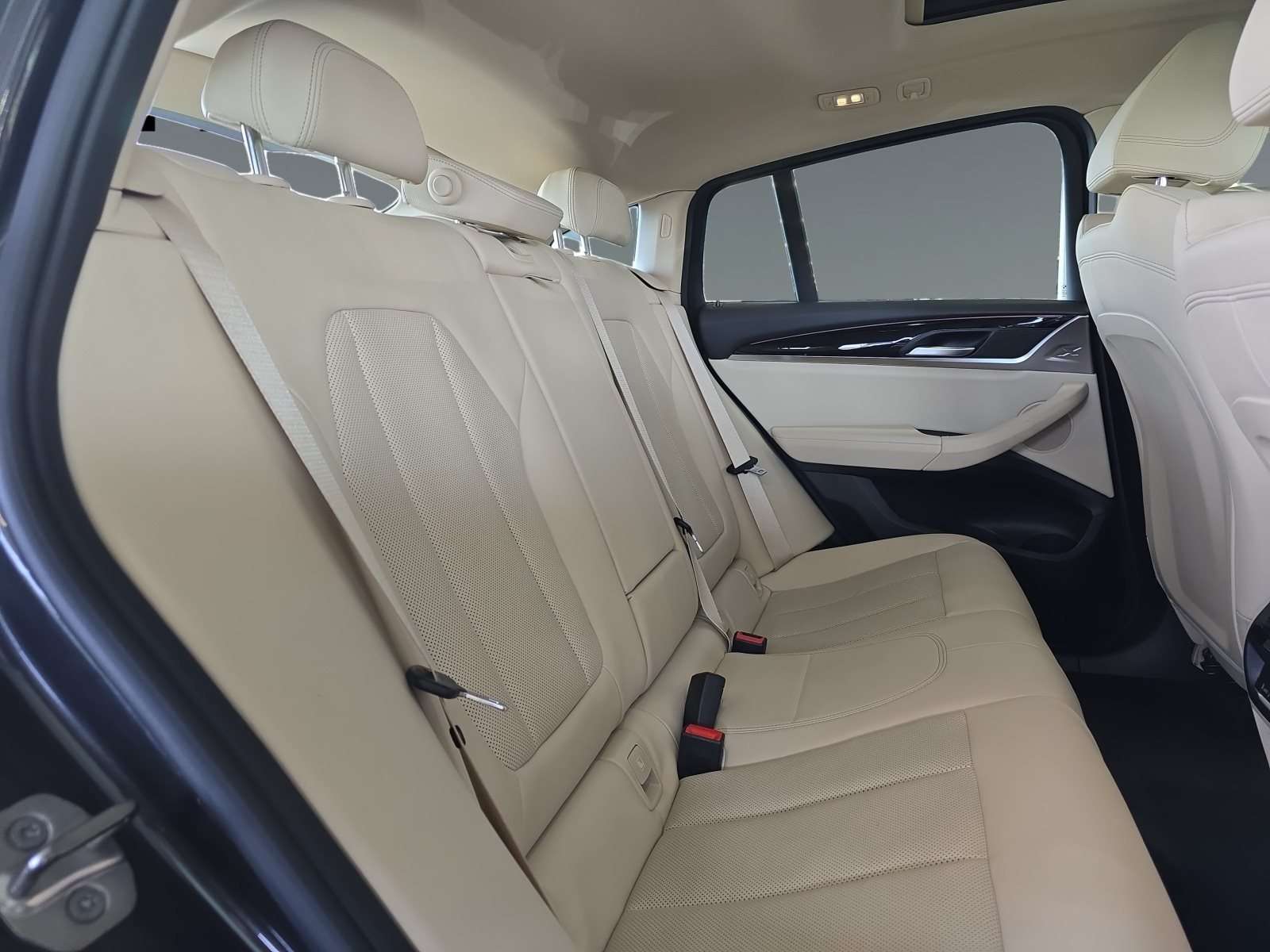 Fahrzeugbild eines BMW X4