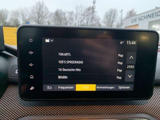 Fahrzeugbild eines Dacia Sandero