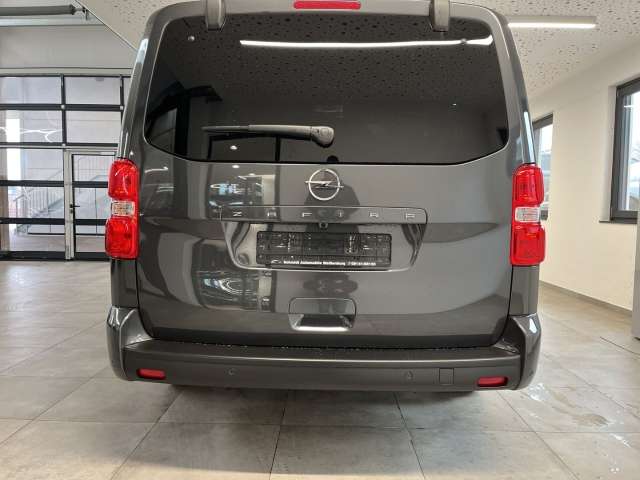 Fahrzeugbild eines Opel Zafira Life