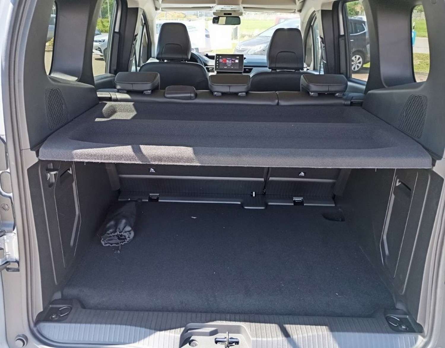 Fahrzeugbild eines Nissan Townstar
