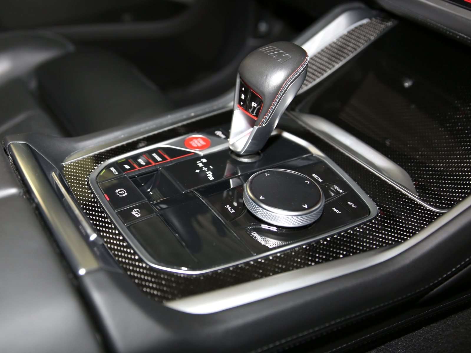 Fahrzeugbild eines BMW X6