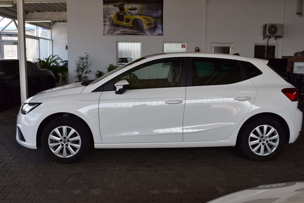 Fahrzeugbild eines SEAT Ibiza