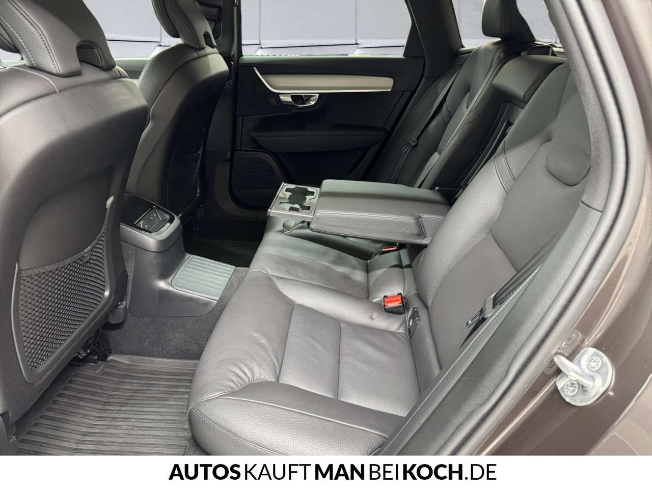 Fahrzeugbild eines Volvo V90