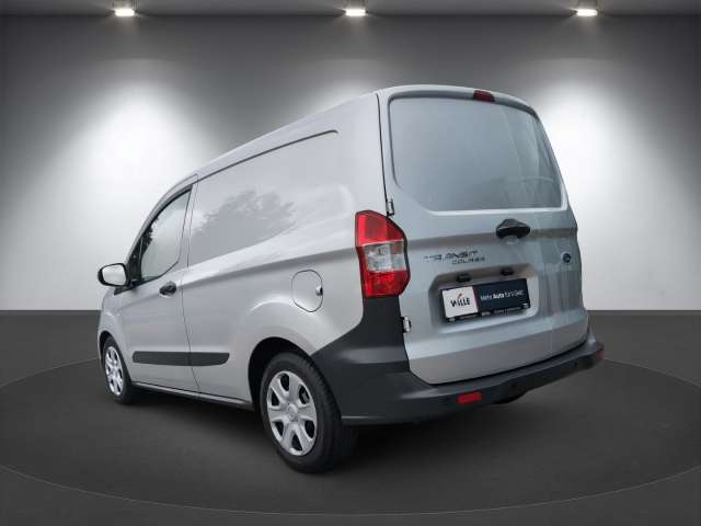 Fahrzeugbild eines Ford Transit Courier
