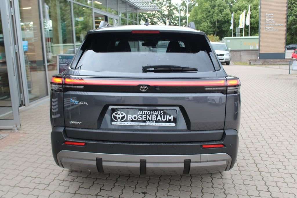 Fahrzeugbild eines Toyota bZ4X
