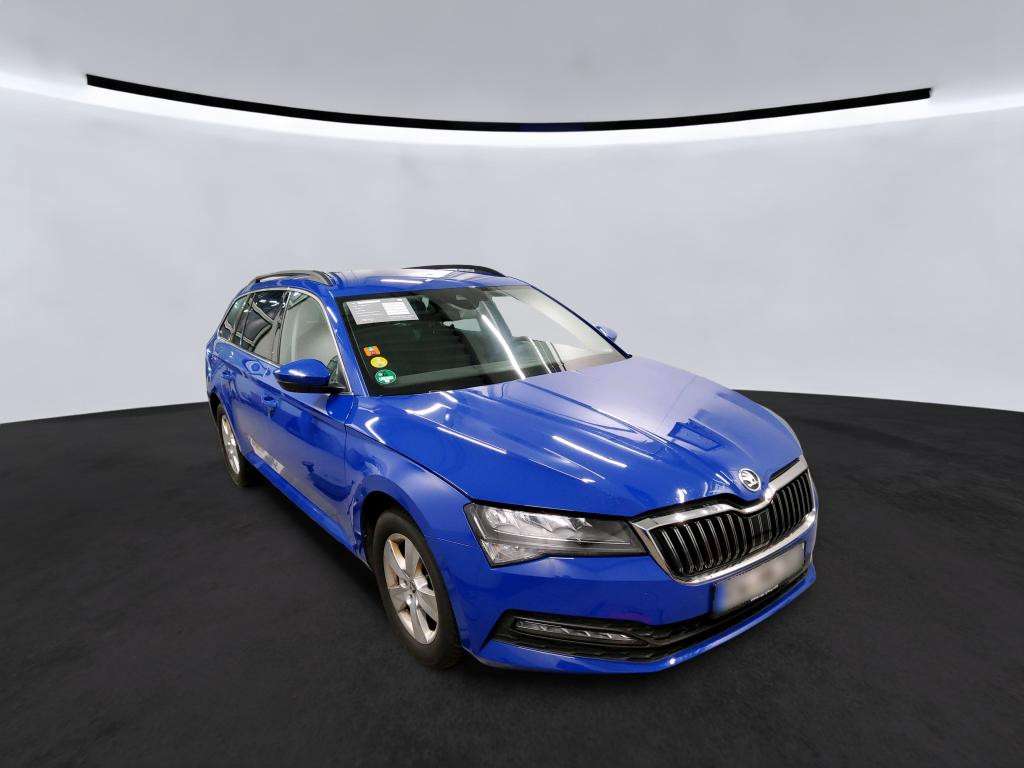 Fahrzeugbild eines Skoda Superb