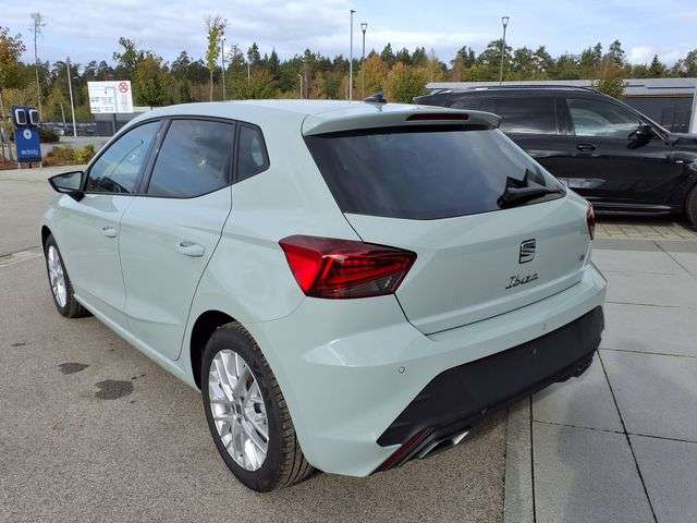 Fahrzeugbild eines SEAT Ibiza