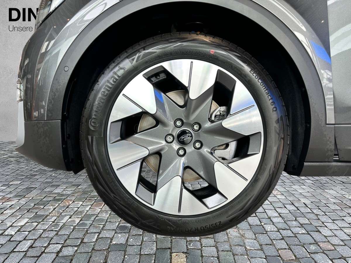 Fahrzeugbild eines Ford Explorer