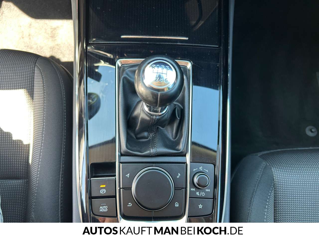 Fahrzeugbild eines Mazda CX-30
