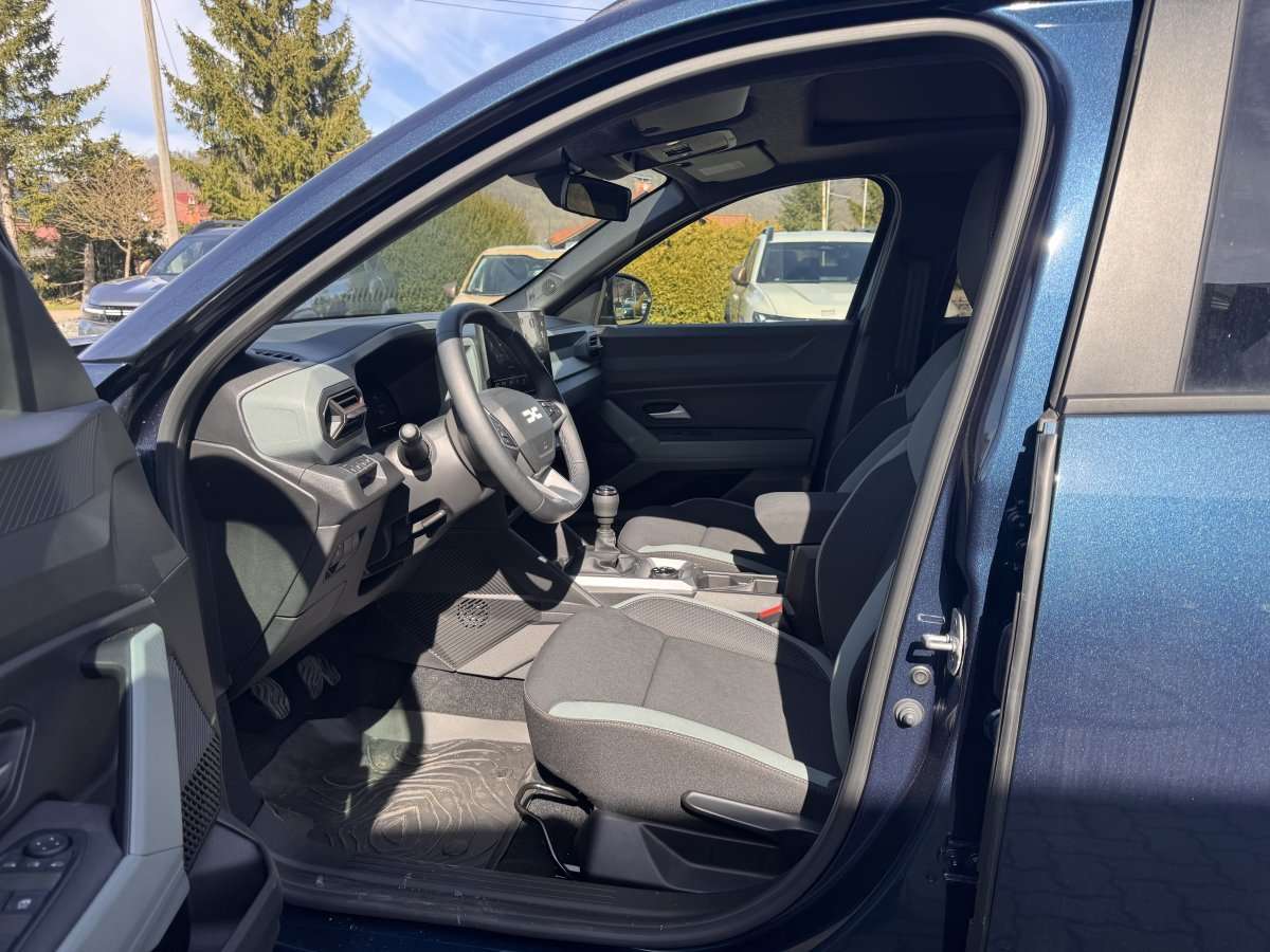 Fahrzeugbild eines Dacia Bigster