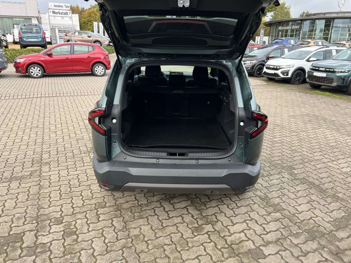 Fahrzeugbild eines Dacia Bigster
