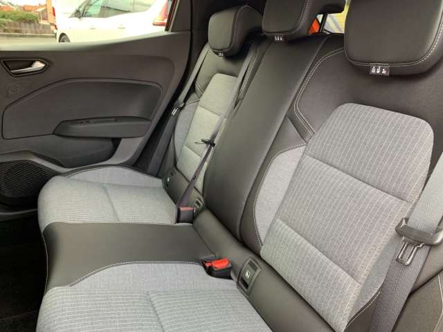 Fahrzeugbild eines Renault Clio