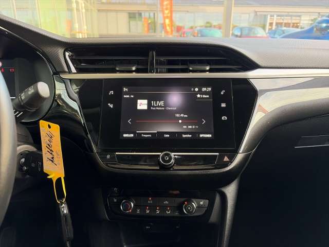 Fahrzeugbild eines Opel Corsa