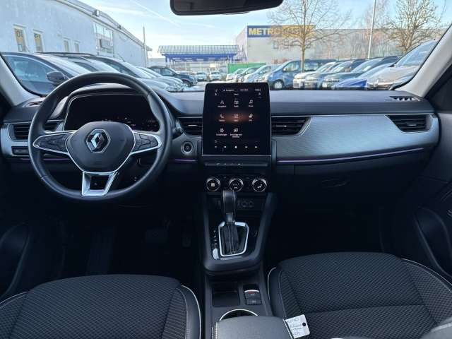 Fahrzeugbild eines Renault Arkana