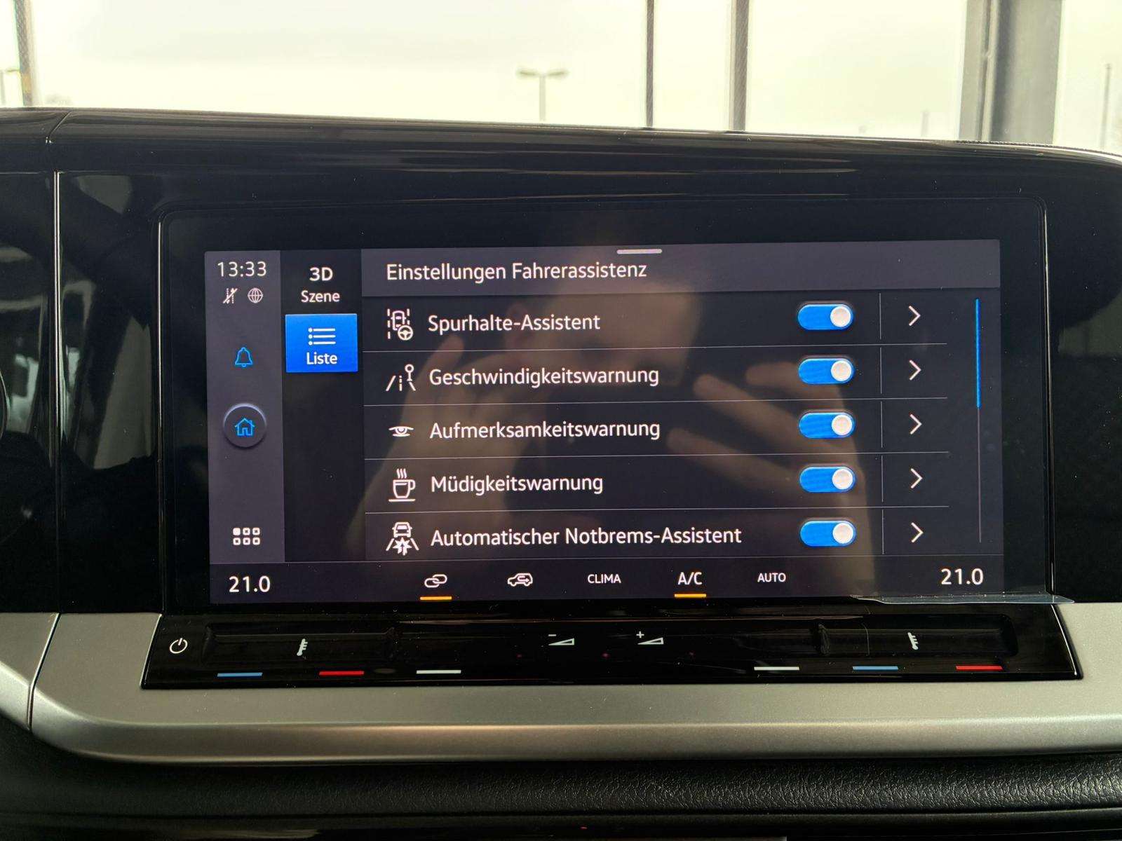 Fahrzeugbild eines Ford Grand Tourneo
