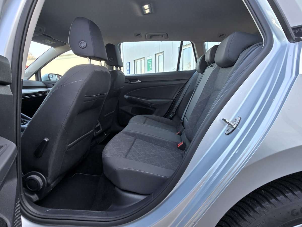 Fahrzeugbild eines Volkswagen Golf