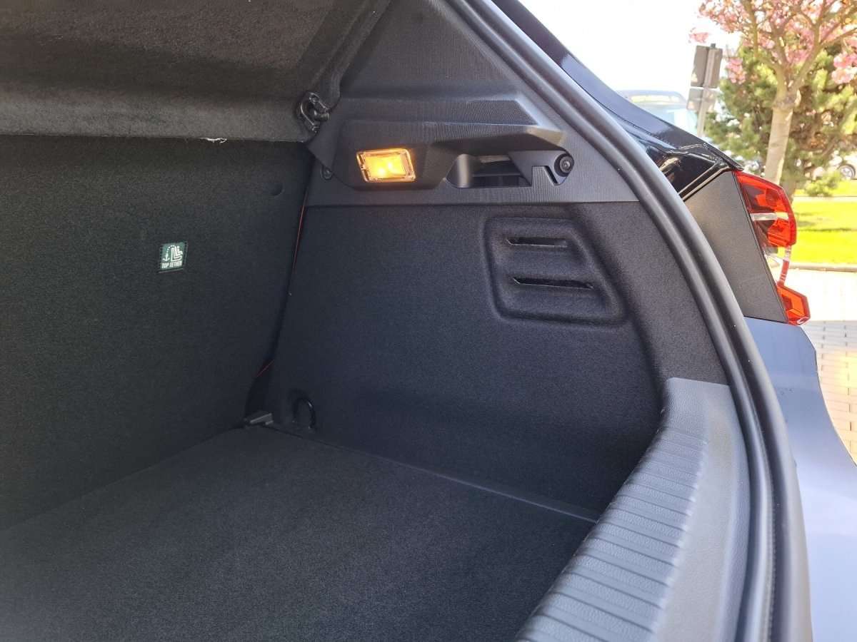 Fahrzeugbild eines Renault Clio