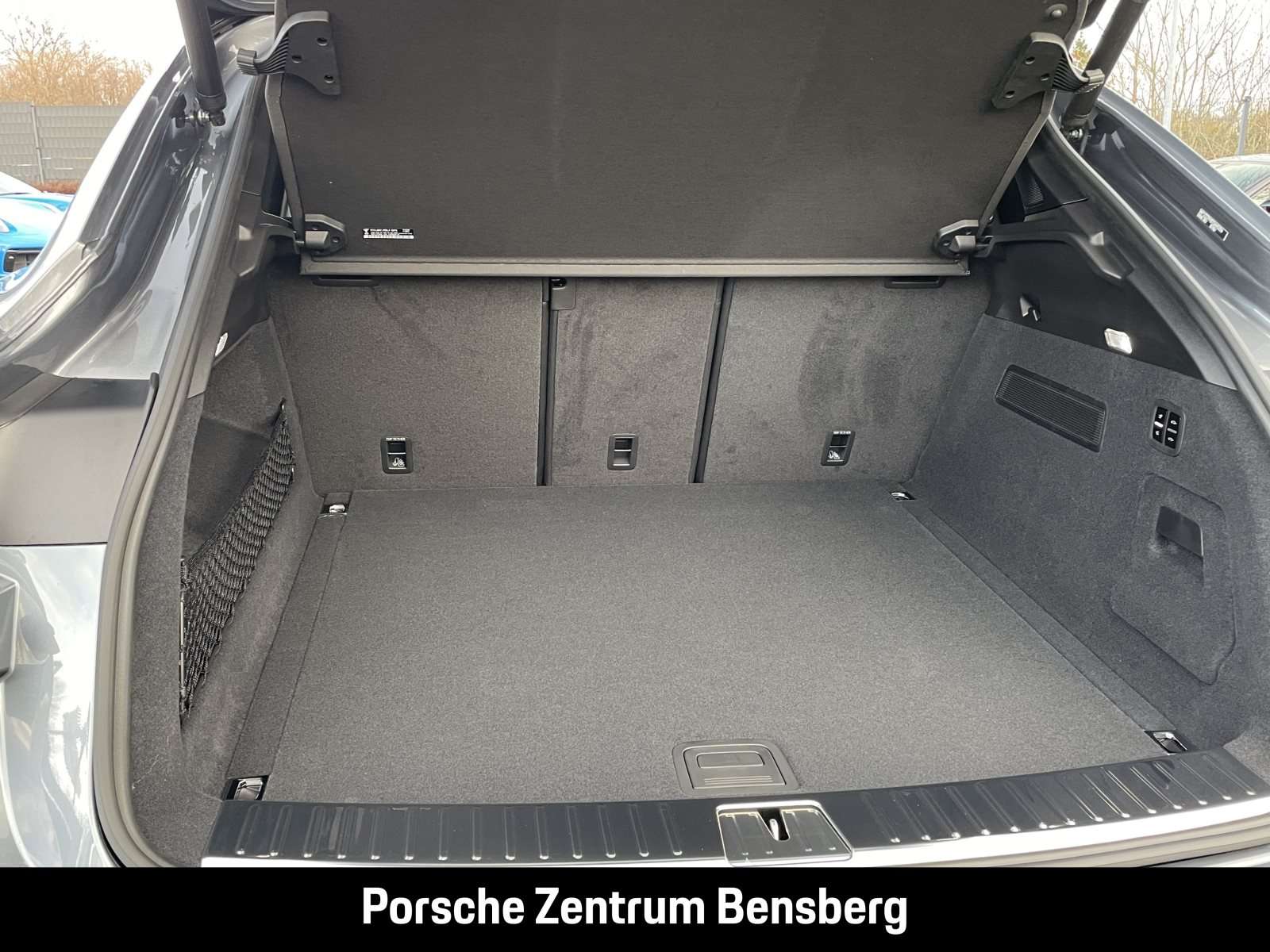 Fahrzeugbild eines Porsche Cayenne