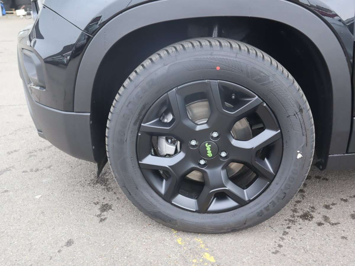 Fahrzeugbild eines Jeep Avenger