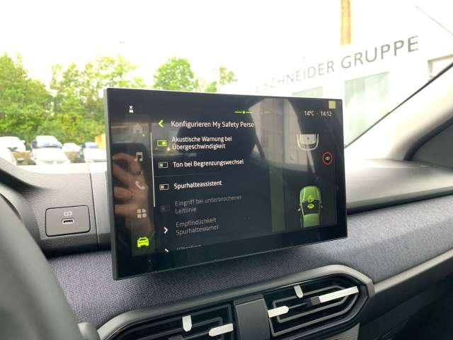 Fahrzeugbild eines Dacia Sandero