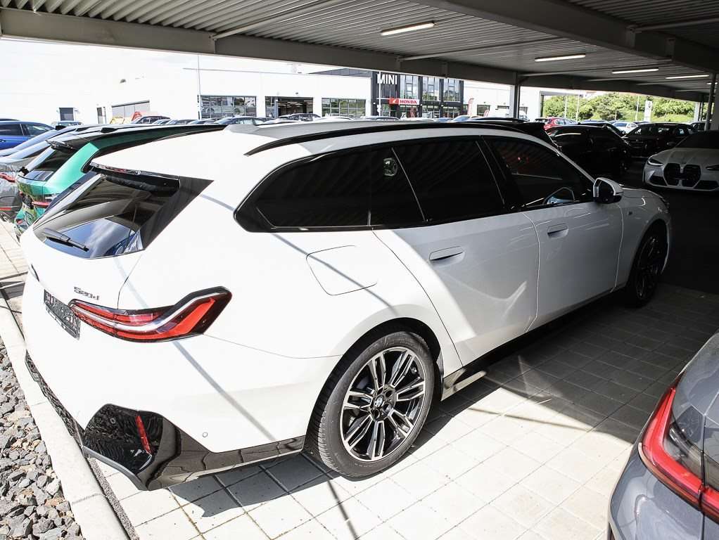 Fahrzeugbild eines BMW 5er-Reihe