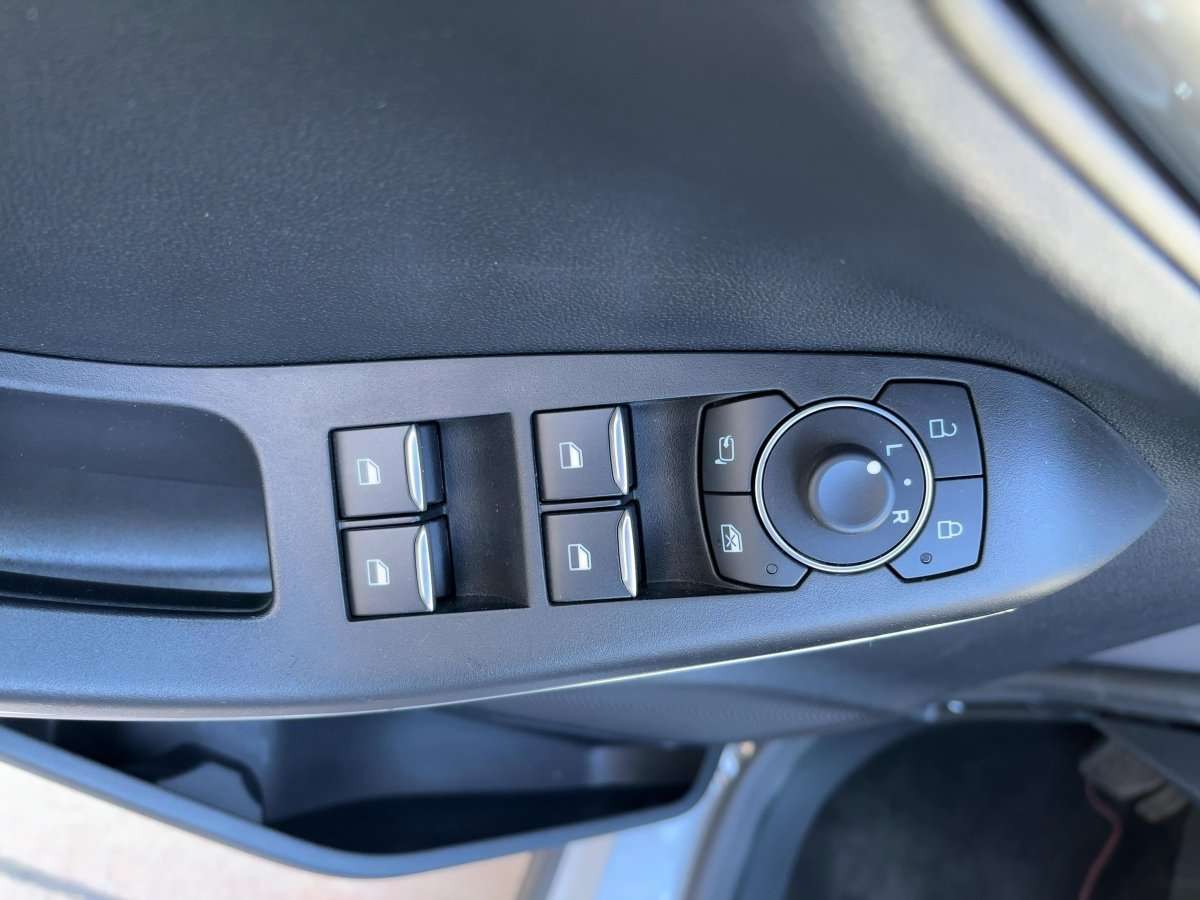 Fahrzeugbild eines Ford Puma