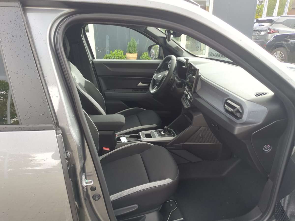 Fahrzeugbild eines Dacia Duster
