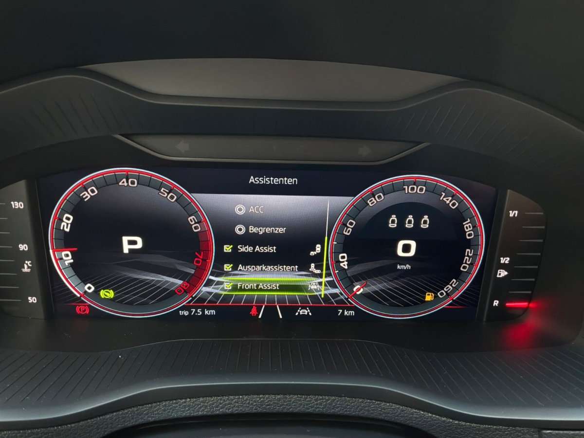 Fahrzeugbild eines Skoda Karoq