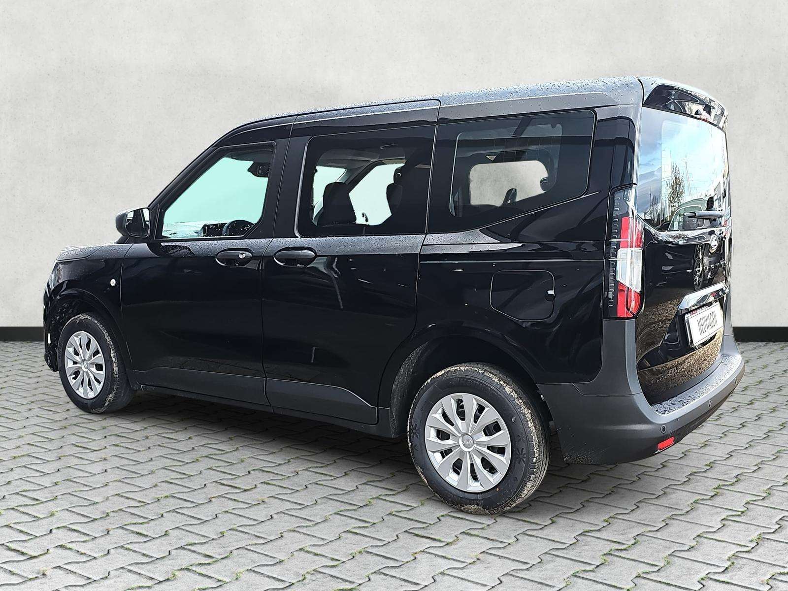 Fahrzeugbild eines Ford Tourneo Courier
