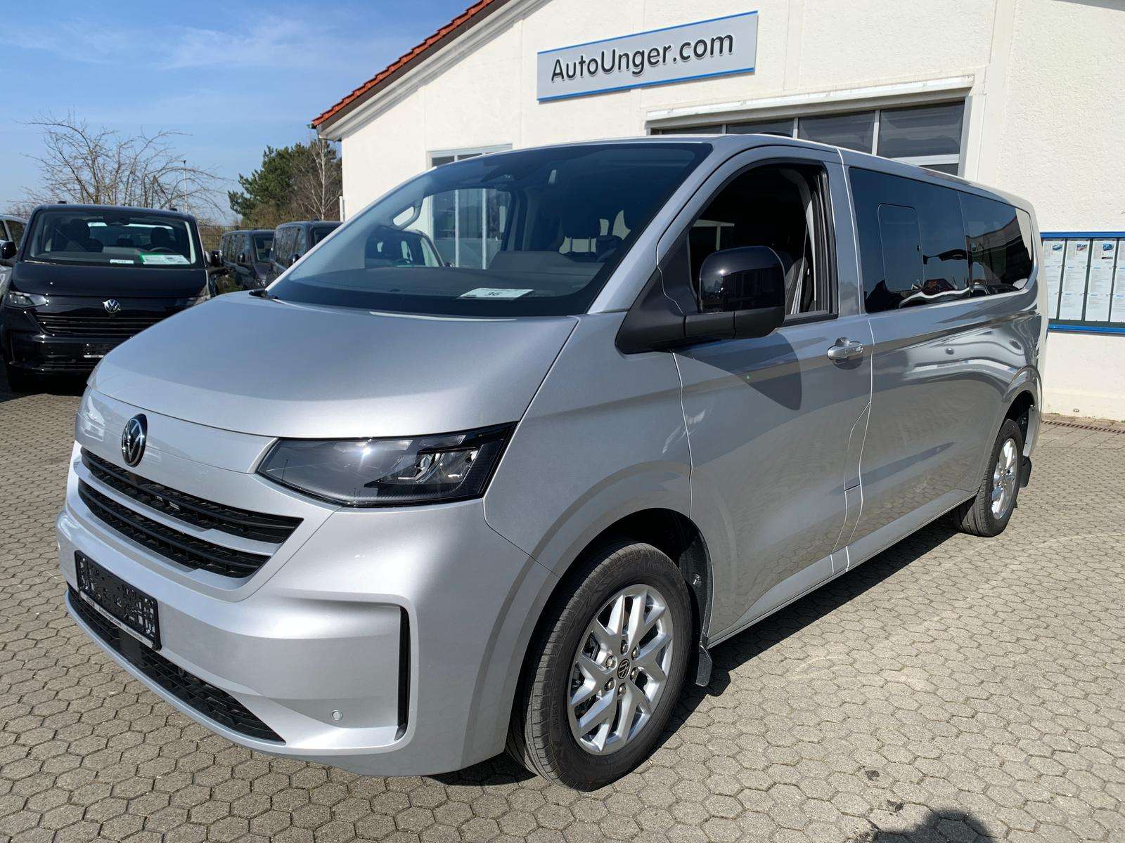 Fahrzeugbild eines Volkswagen Caravelle