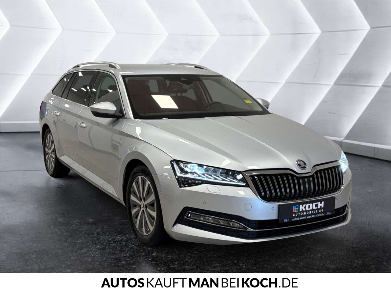 Fahrzeugbild eines Skoda Superb