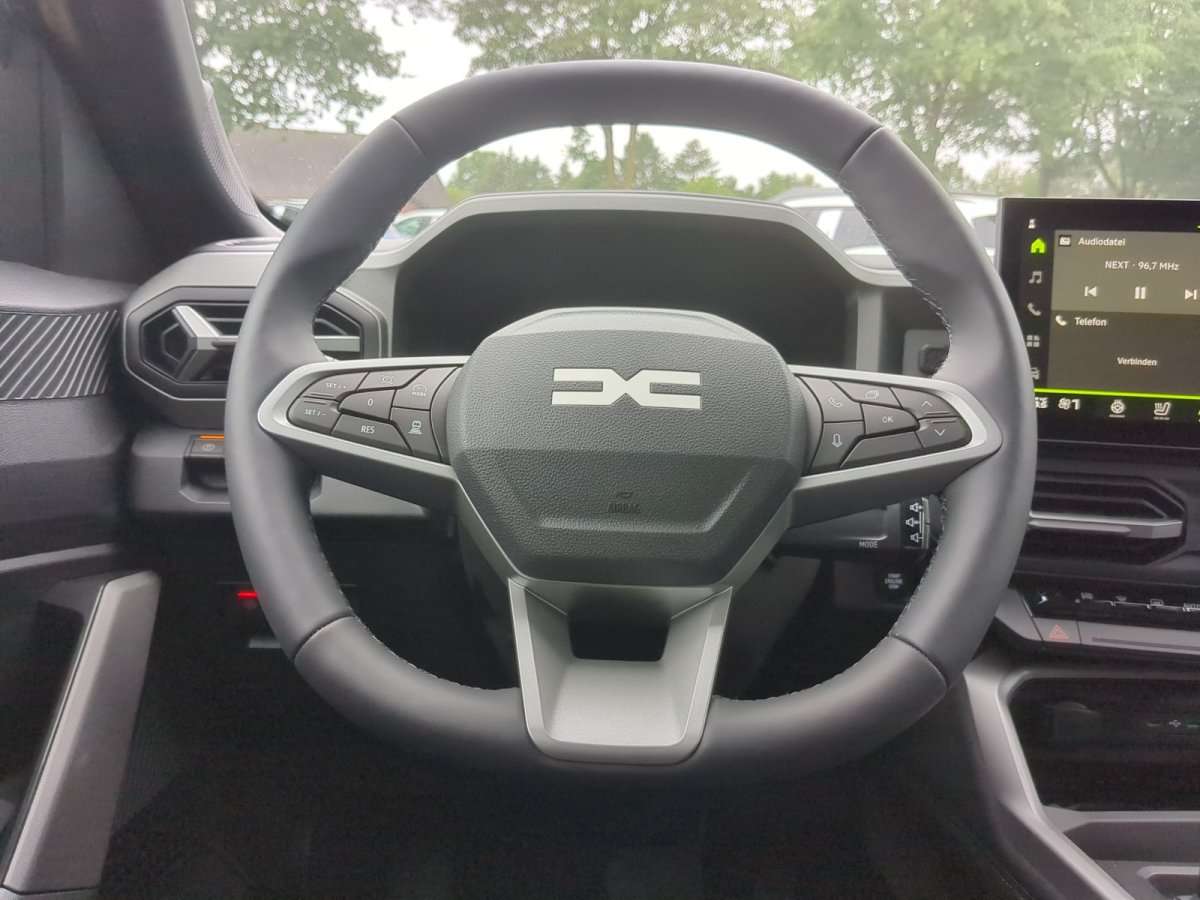 Fahrzeugbild eines Dacia Bigster