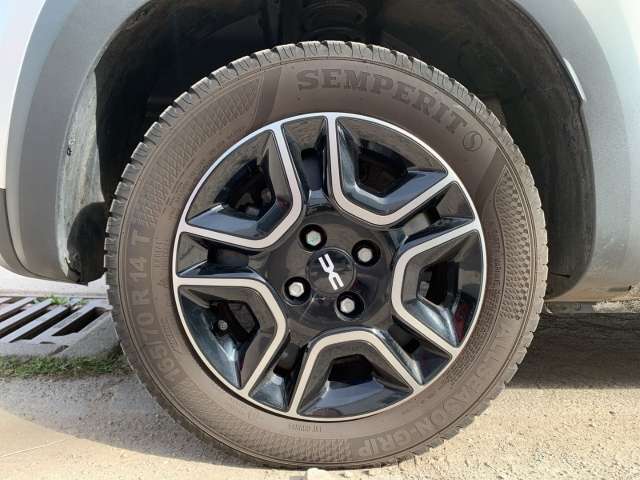Fahrzeugbild eines Dacia Spring